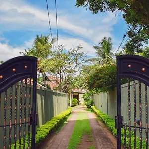 https://agasthi-airport-close.negombohotels.net